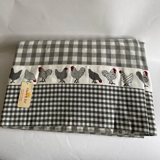 Gingham Table Cloth by Clayre & Eef