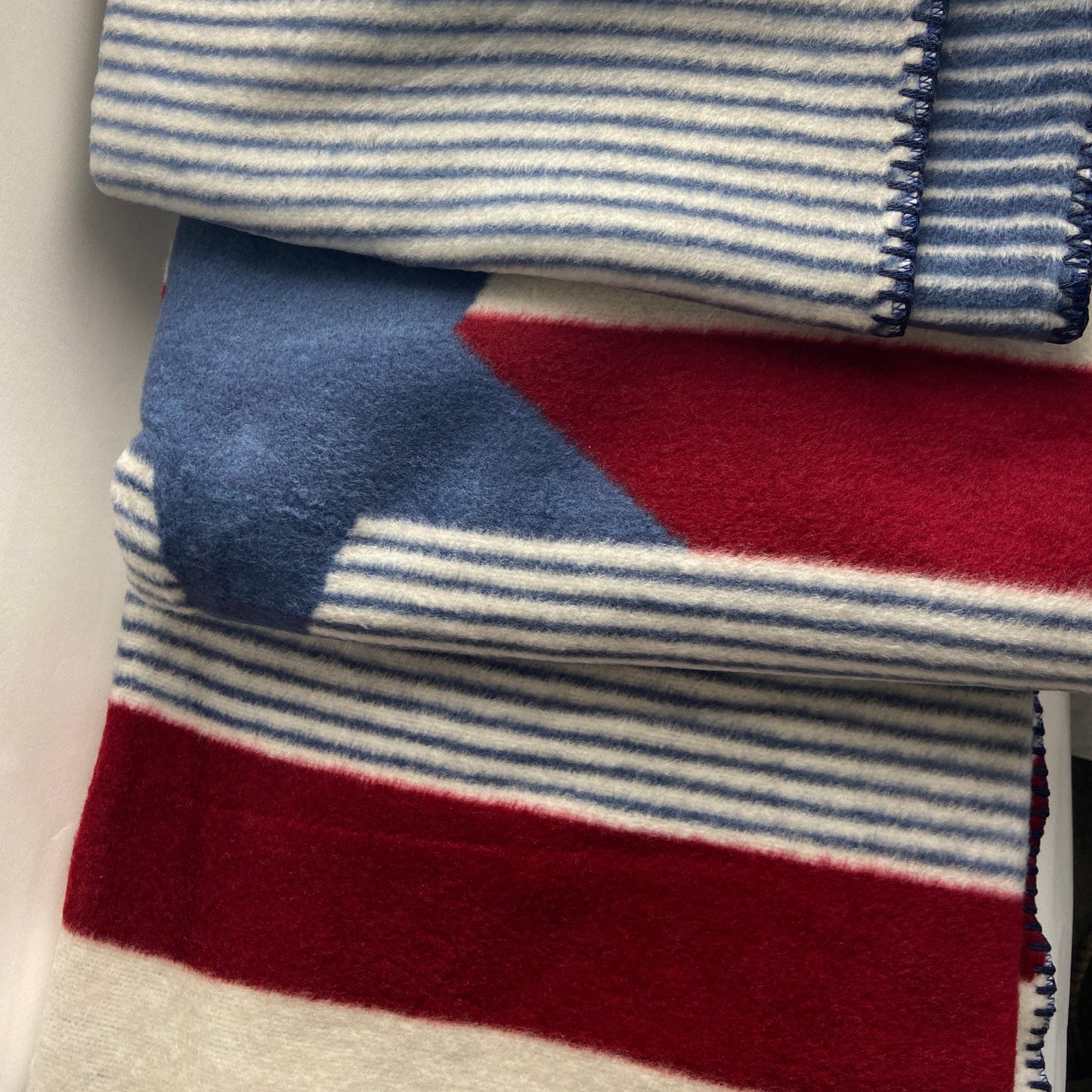 Thermosoft Trend Throw by Biederlack