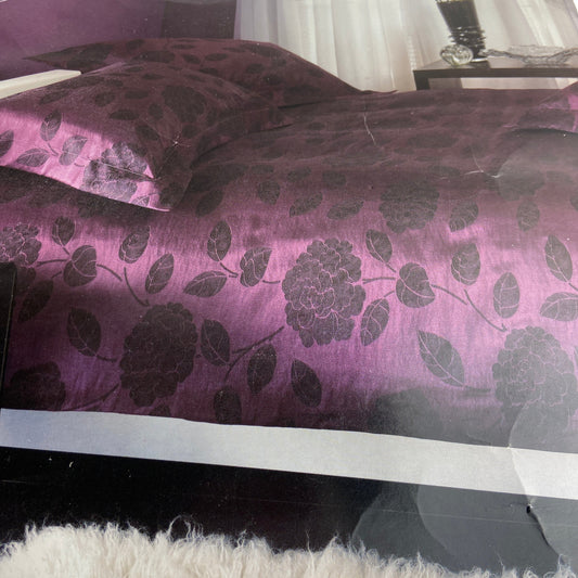 Arianna Duvet Set by House Beautiful Home Collection