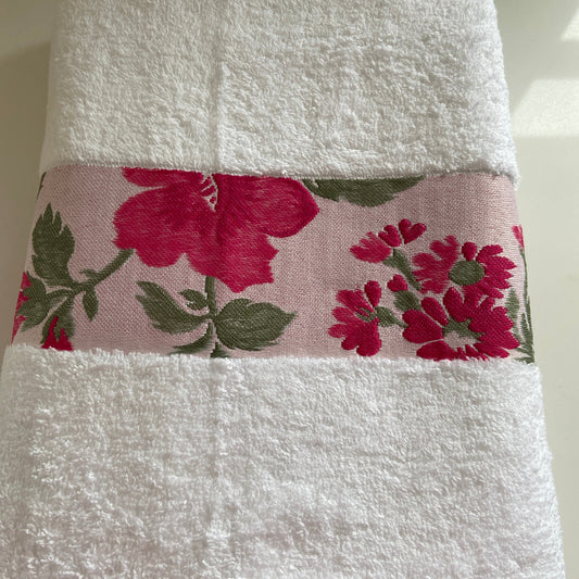 Estoril Towel by Moda de Casa