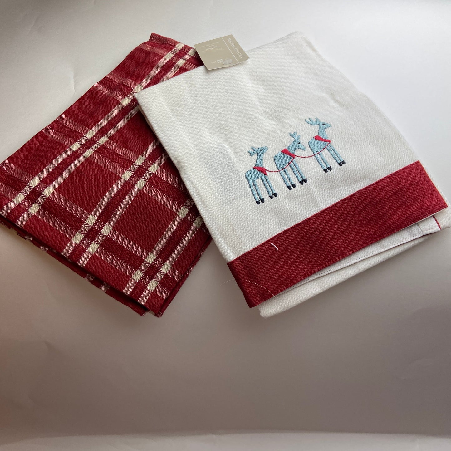 Reindeer Tea Towel Set by Walton Lifestyle