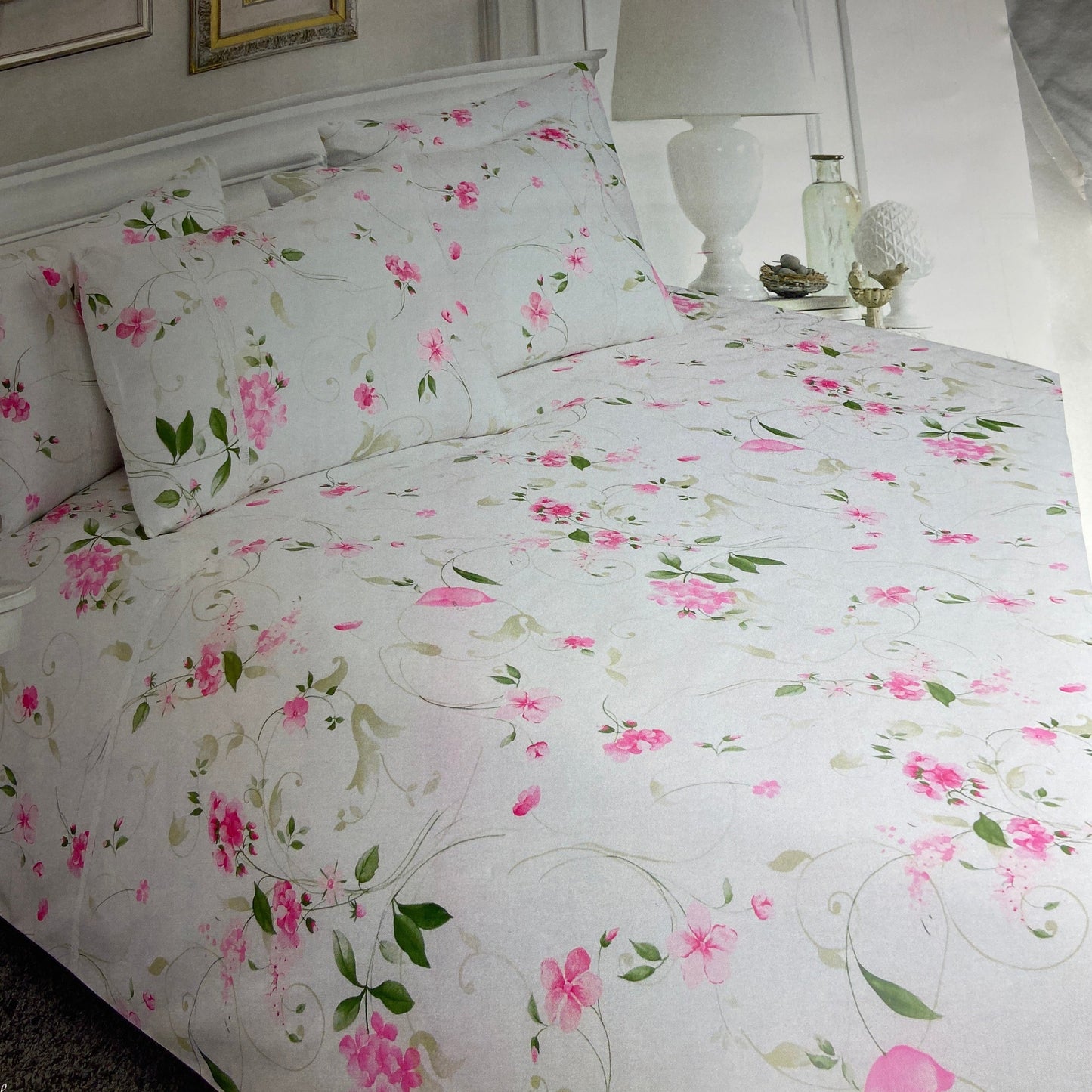 Finesse Duvet Set by Moda de Casa