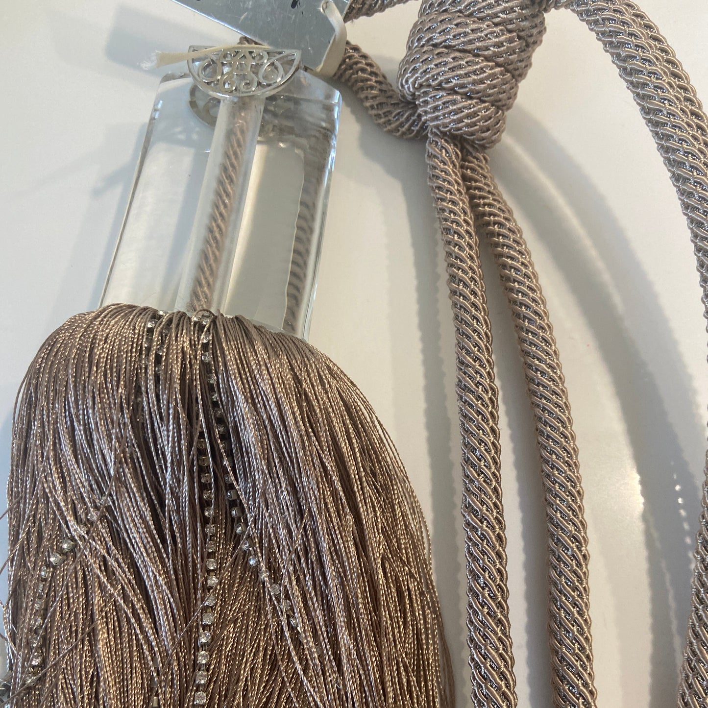 CIMC Glass &Tassel Tieback