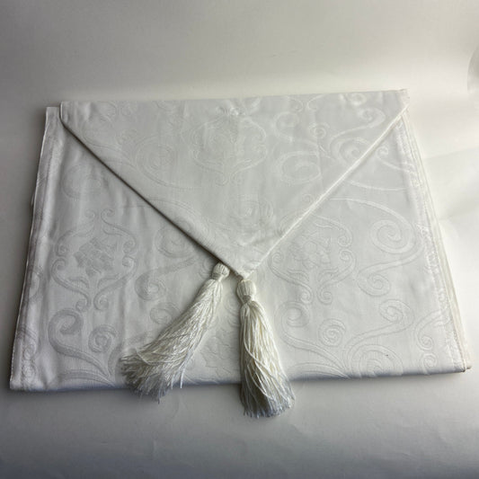 Blended Damask Table Runner by Belledorm