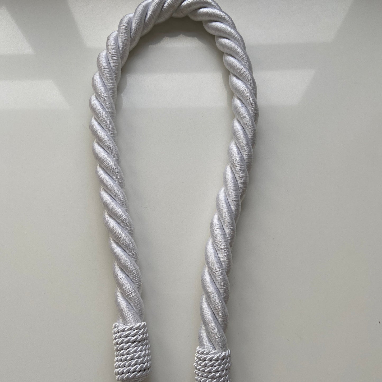 Reef Tieband by Jones Interiors