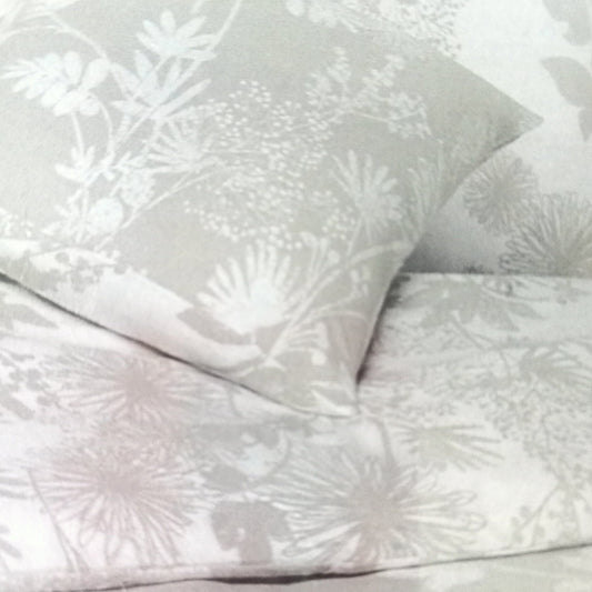 Azores Duvet Set by Moda de Casa
