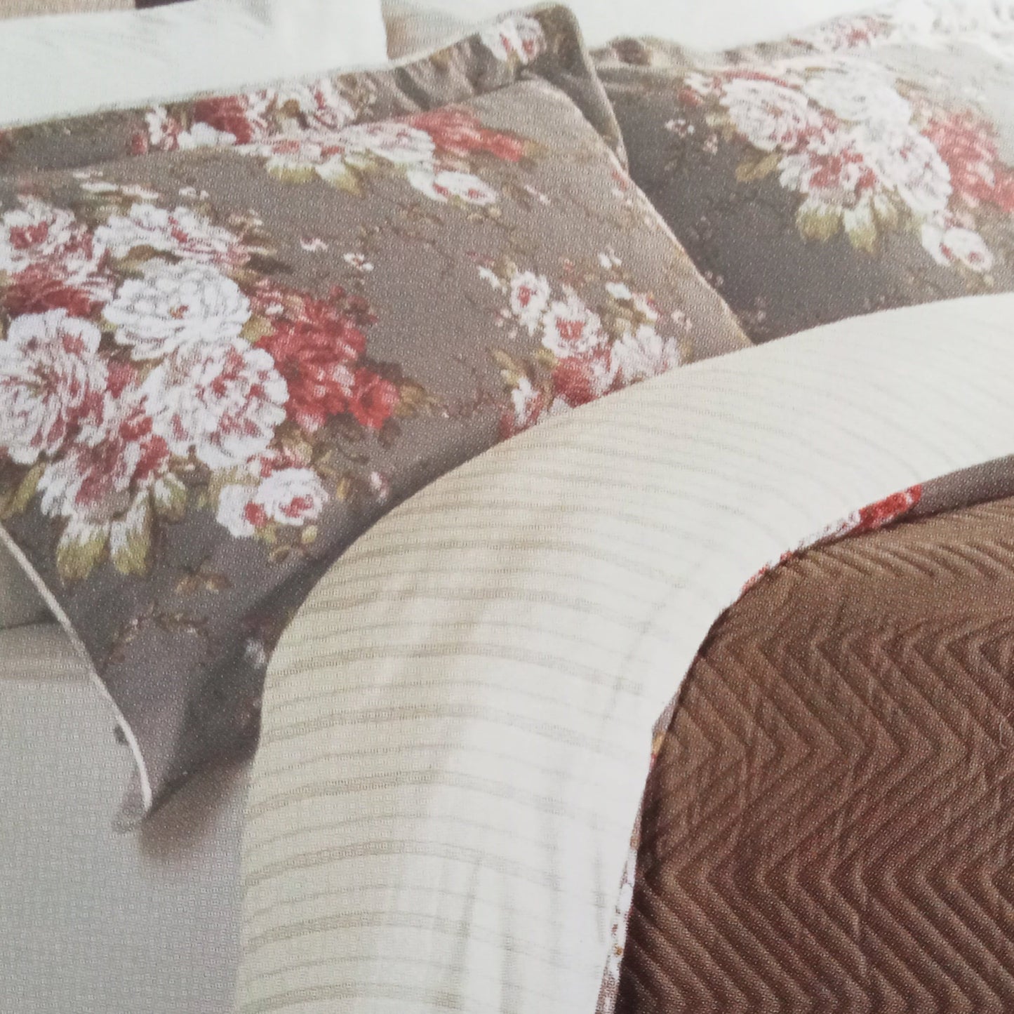 Rose Bouquet Duvet Cover & Oxford Pillowcases by Christy