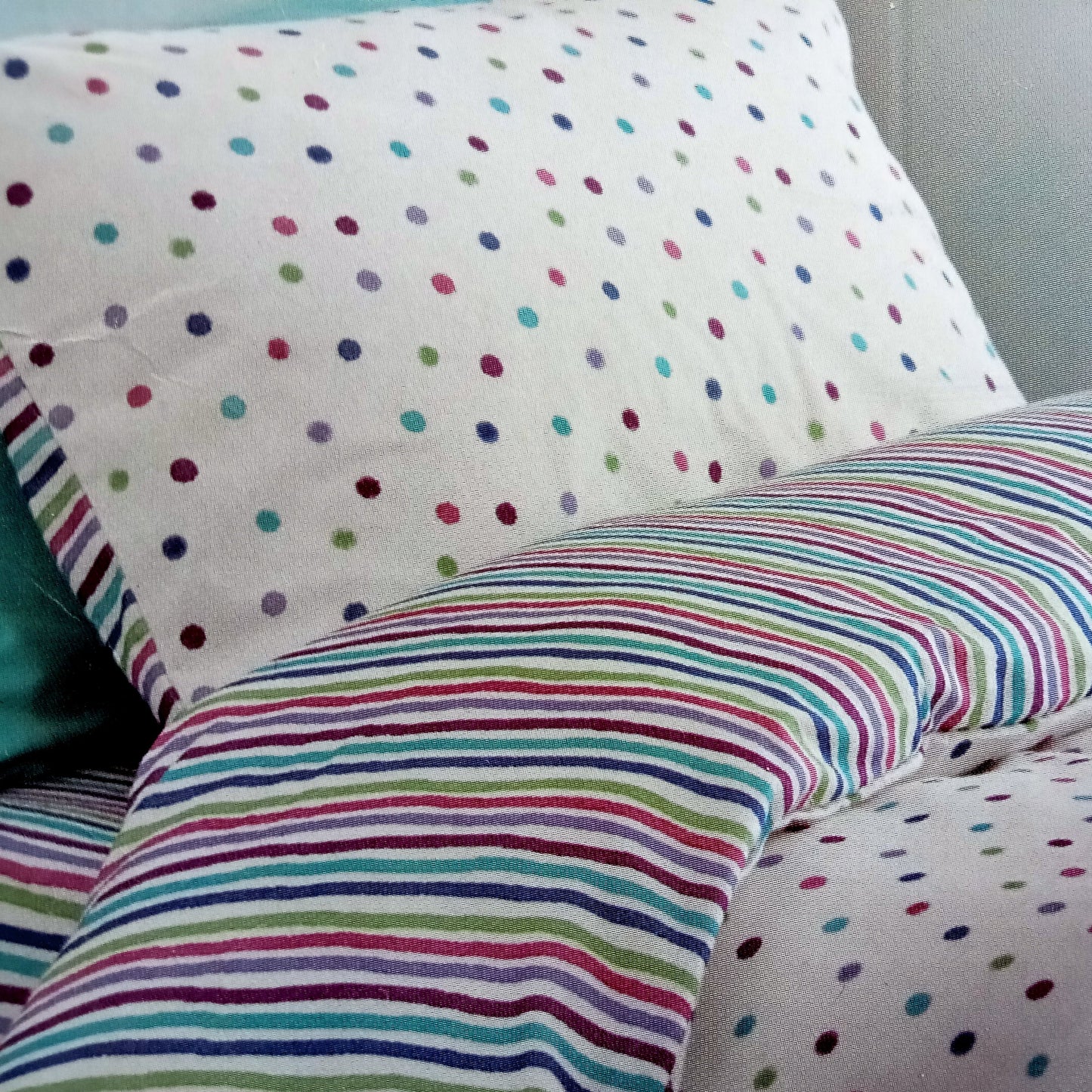 Splatter & Splodge Duvet Set by Helena Springfield Kosy Kids