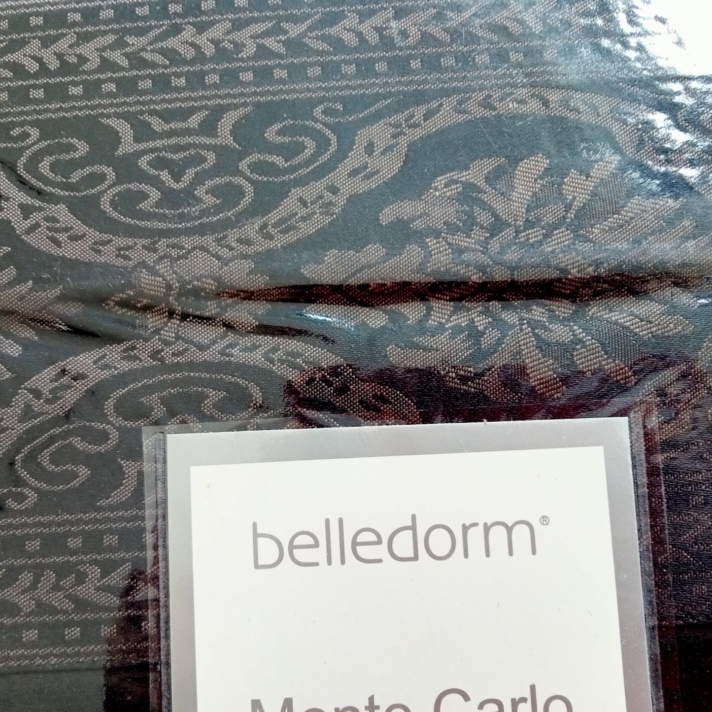 Monte Carlo Duvet Set by Belledorm