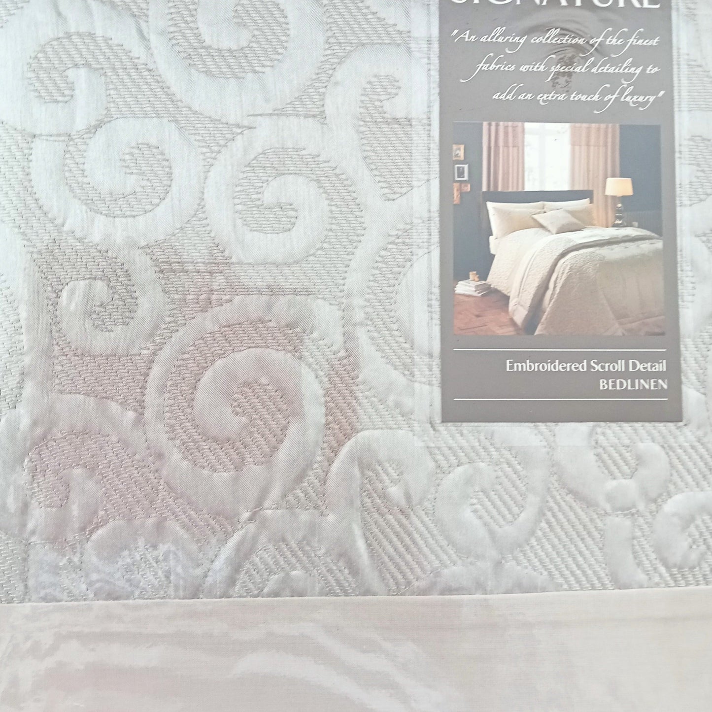 Vienna Duvet Set by Catherine Lansfield