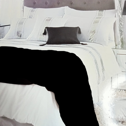 Dazzle Duvet Set by Dreams n Drapes