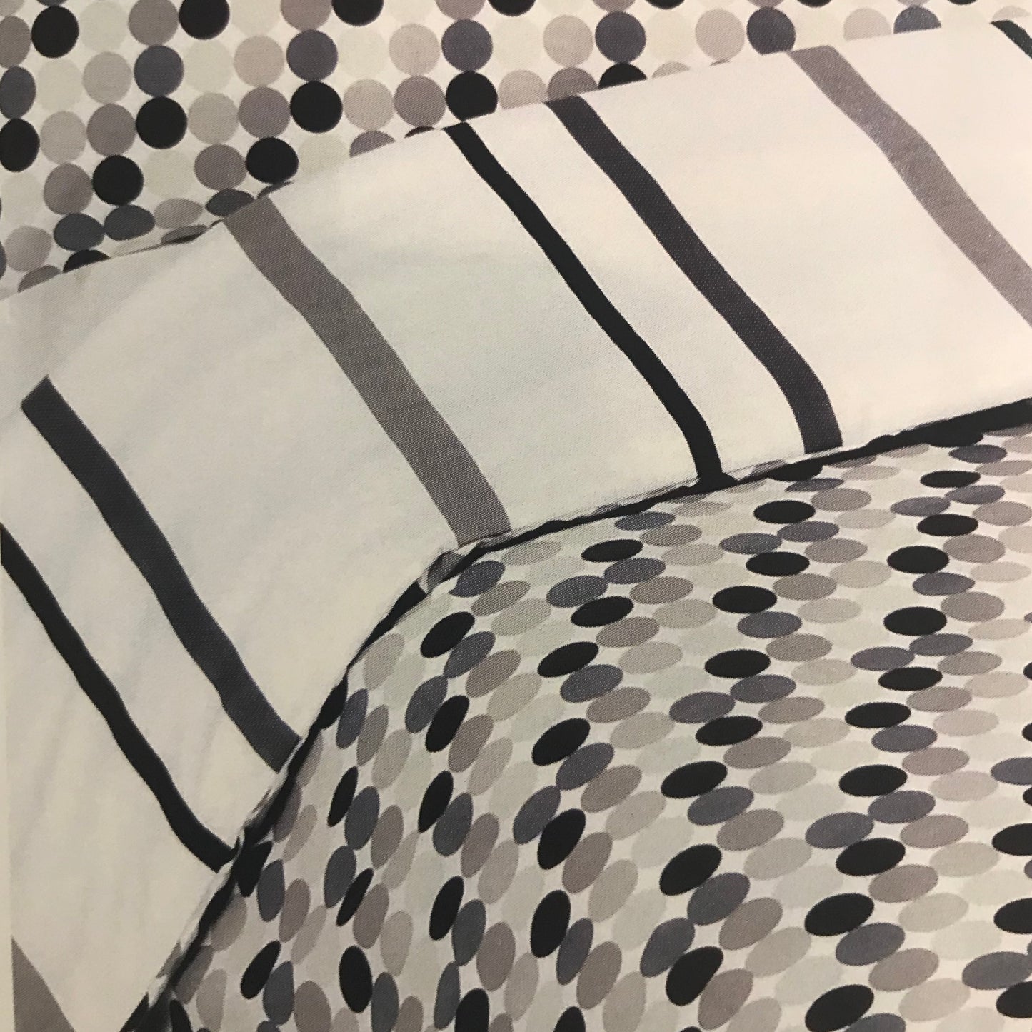 Rio Tinto Duvet Set by Moda de Casa