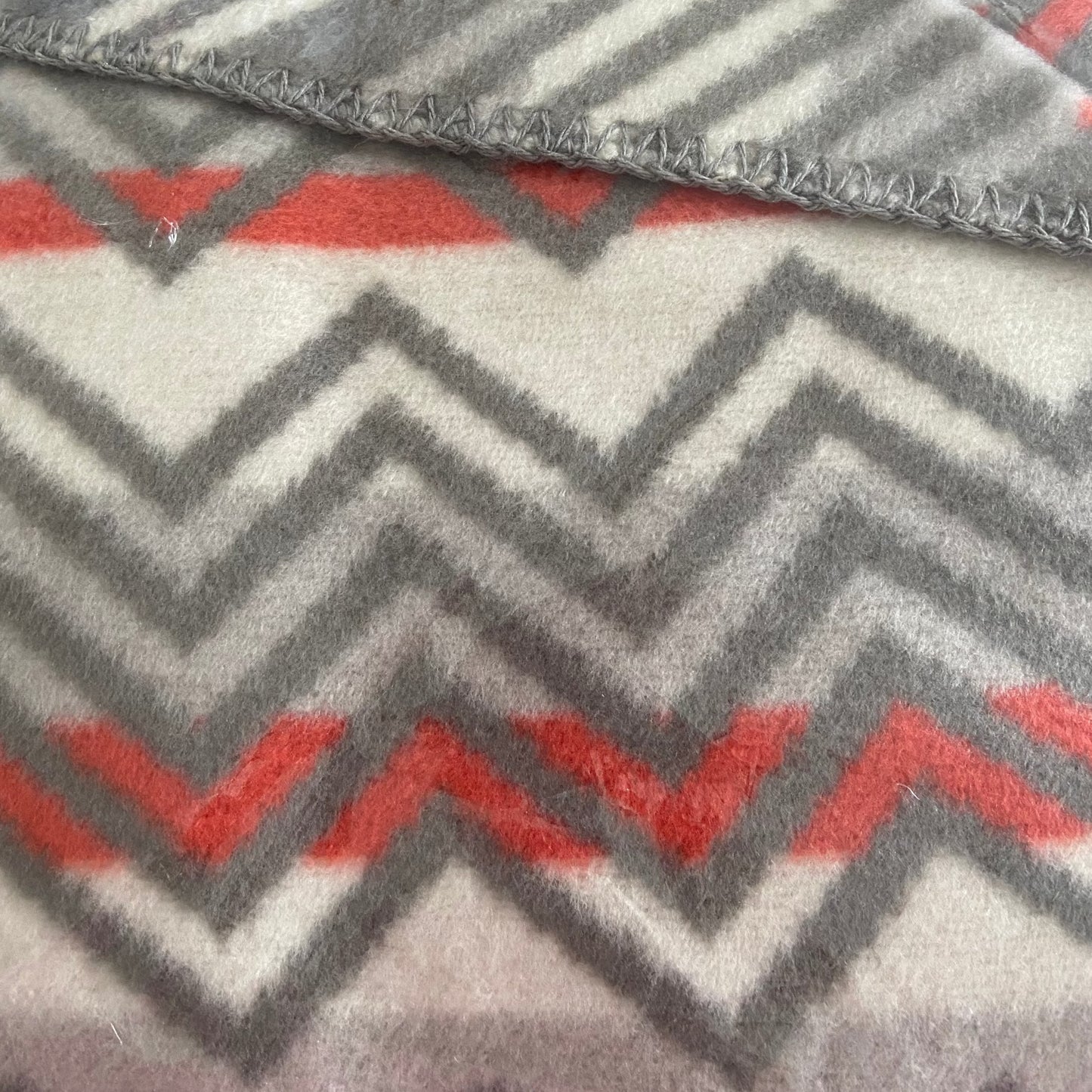 Thermosoft Trend Throw by Bocasa