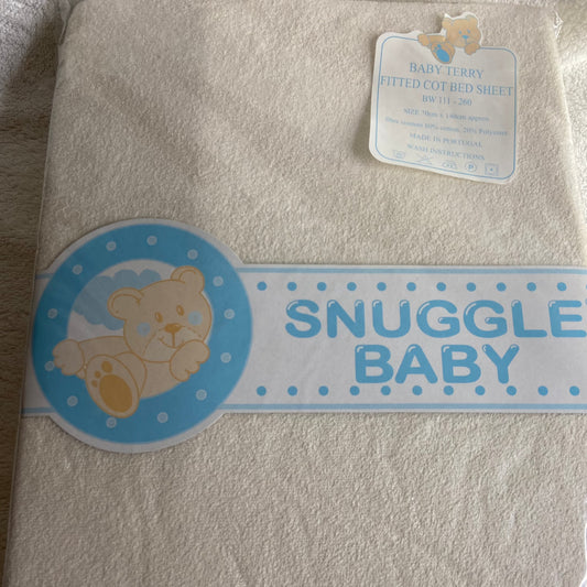Fitted Cot Bed Sheet by Snuggle Baby - 80% Cotton & 20% Polyester - 70 x 140 cm