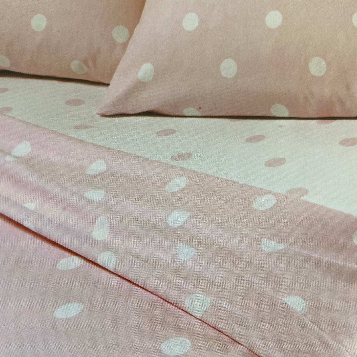 Brushed Polka Sheet Set by Catherine Lansfield