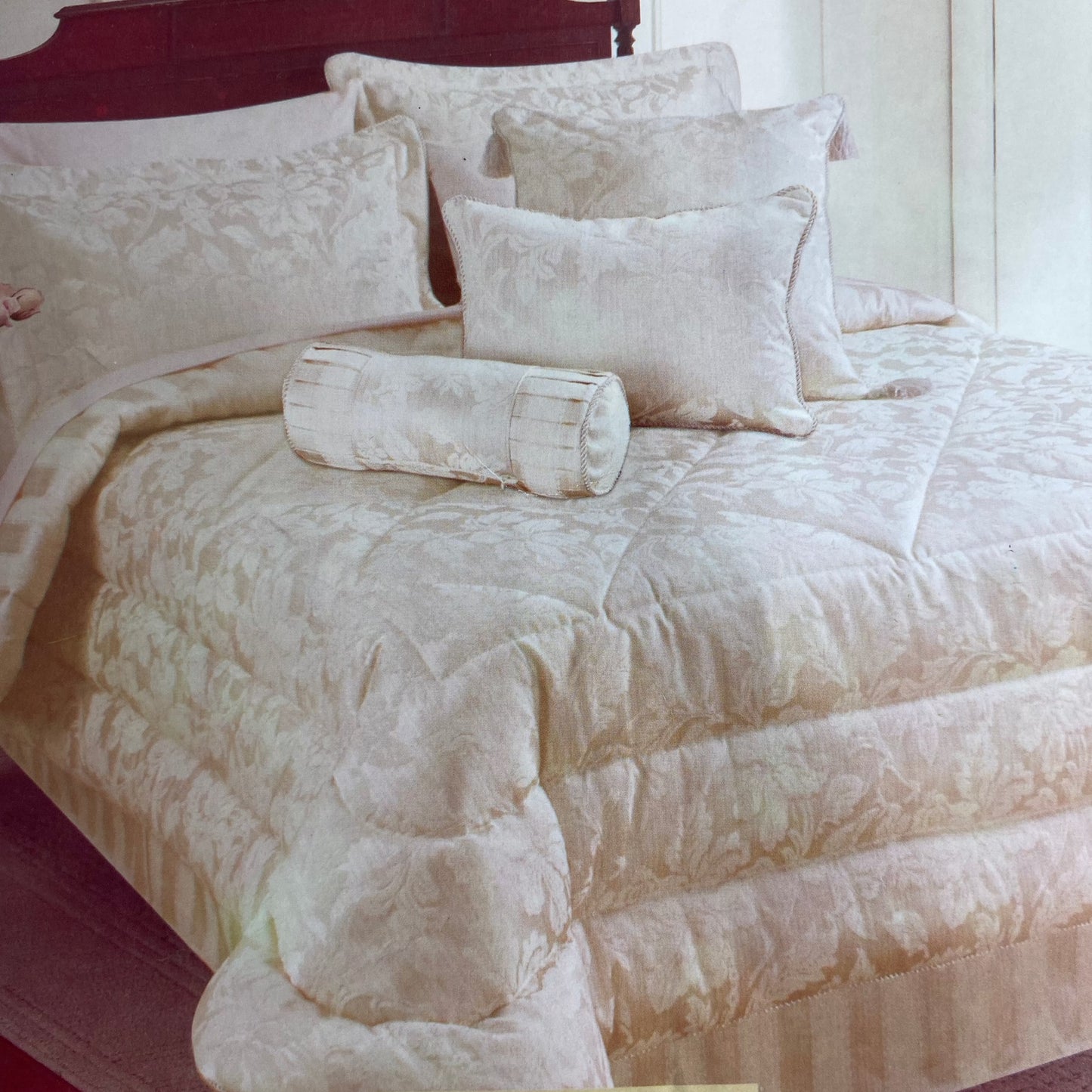 Maison Coral Duvet Set by Cocoon