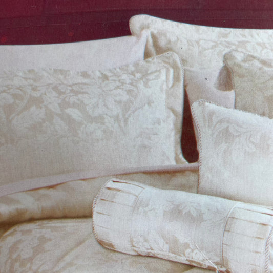 Maison Coral Duvet Set by Cocoon