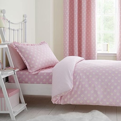 Ditsy Daisy Duvet Set by Catherine Lansfield
