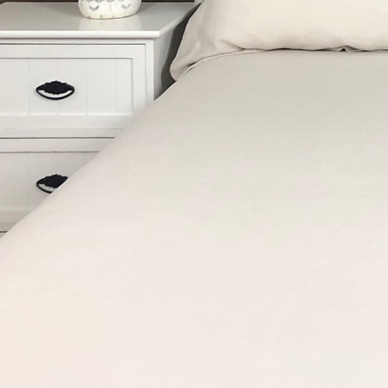 Flat Sheet by Dreamweaver Linens