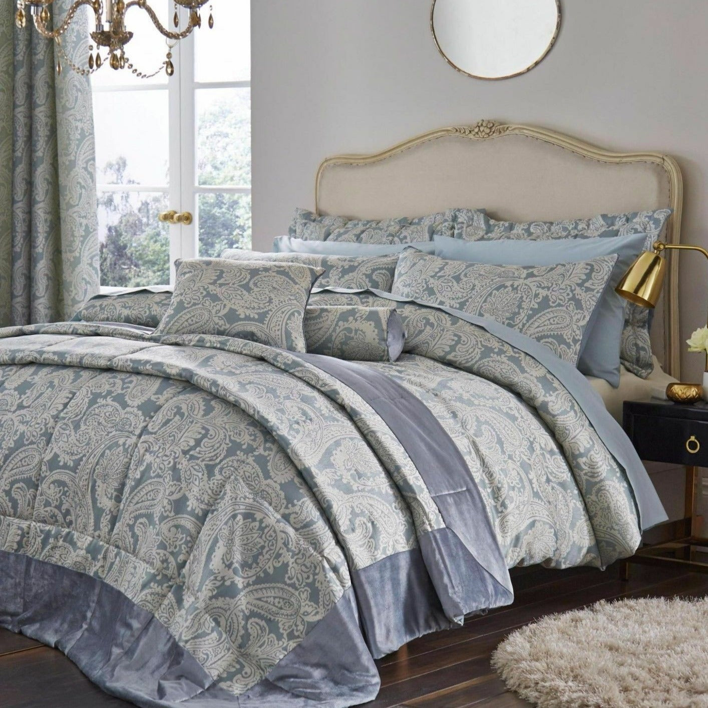 Opulent Jacquard Duvet Set by Catherine Lansfield