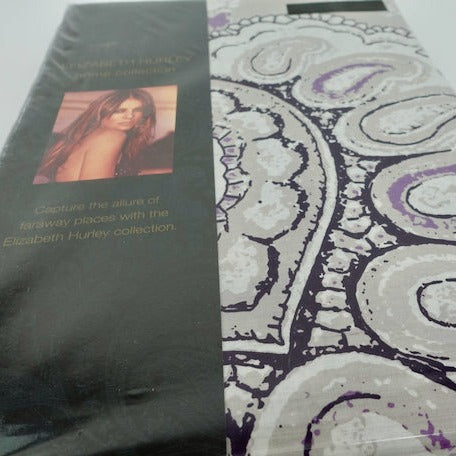 Reema Duvet Cover and Pillowcases by Elizabeth Hurley (Amethyst)