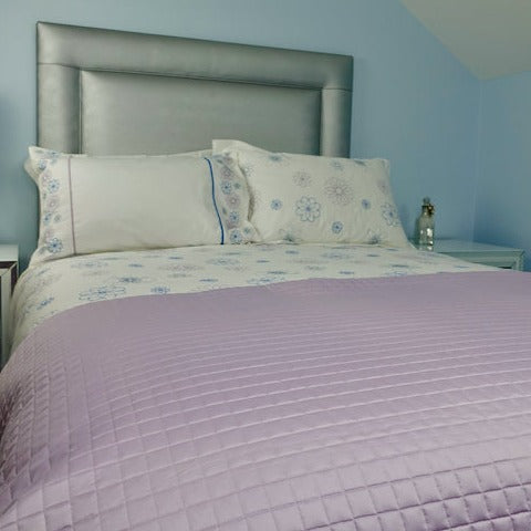 Ginori Bedspread by Tessitura (Colours: Lilac, Navy Blue, Green)