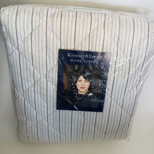 Alberta Quilted Bed Throw by Kirstie Allsopp