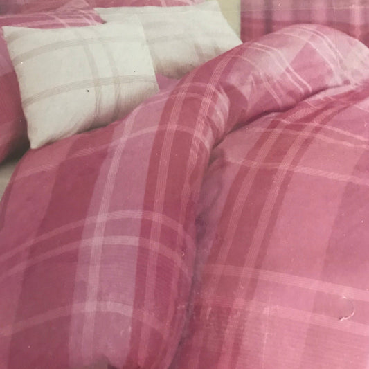 Glencoe Duvet Set by Dreams n Drapes