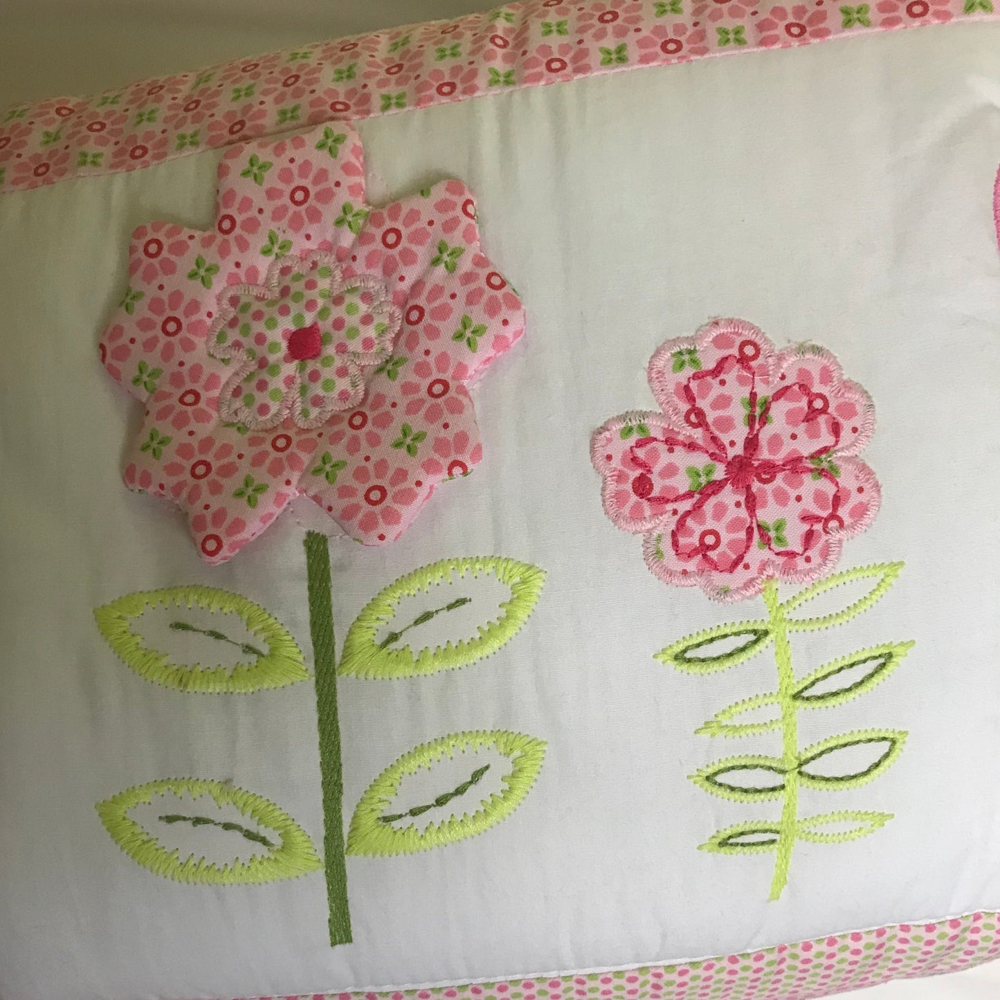 Flutterby Cot Quilt by Walton Baby