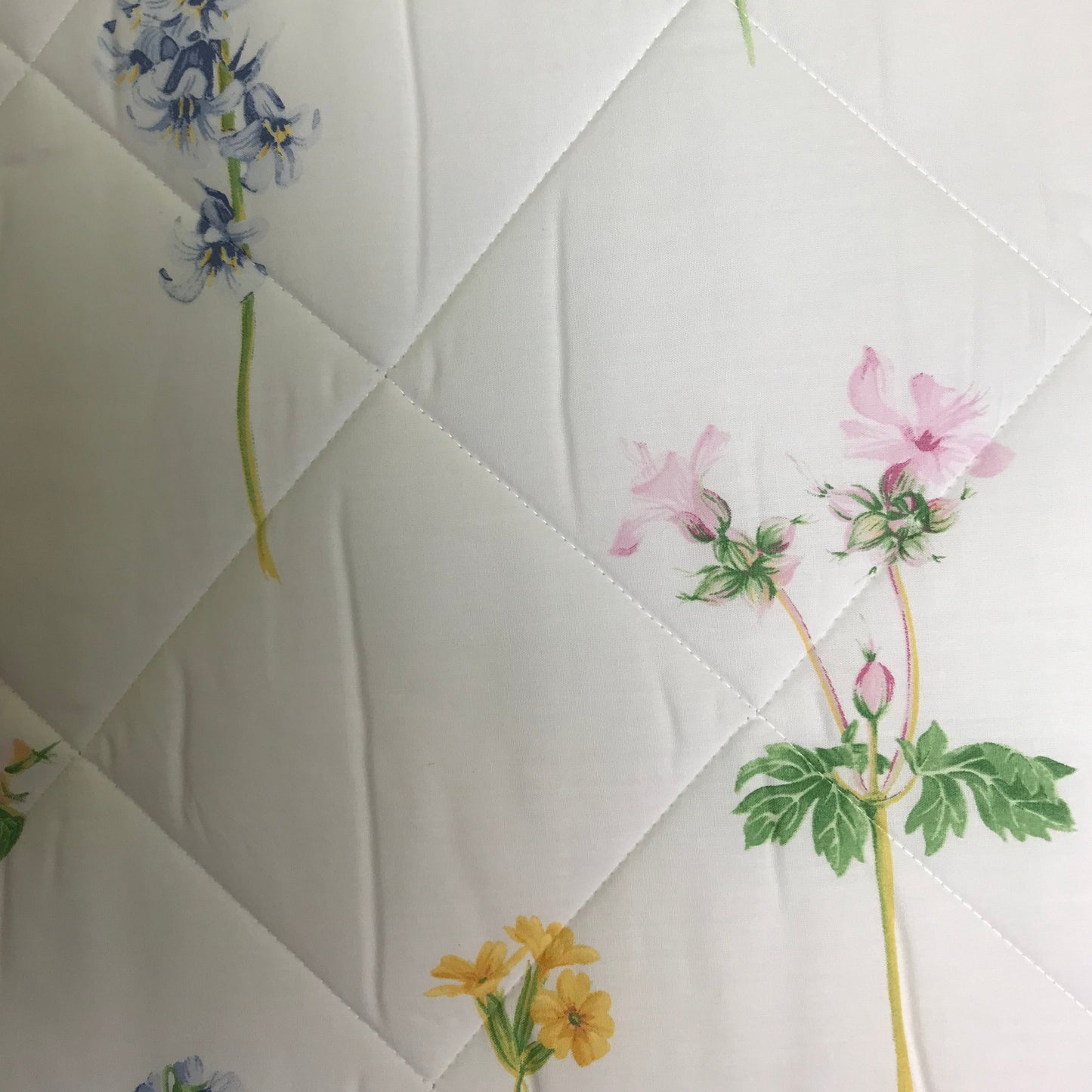 Infiorata Bedspread by Tessitura Toscana