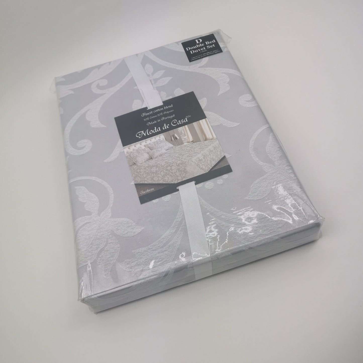 Jacobean Double Duvet Set by Moda de Casa (includes 2 pillowcases)