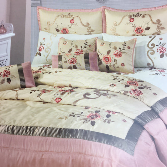 Coral Bedspread Set