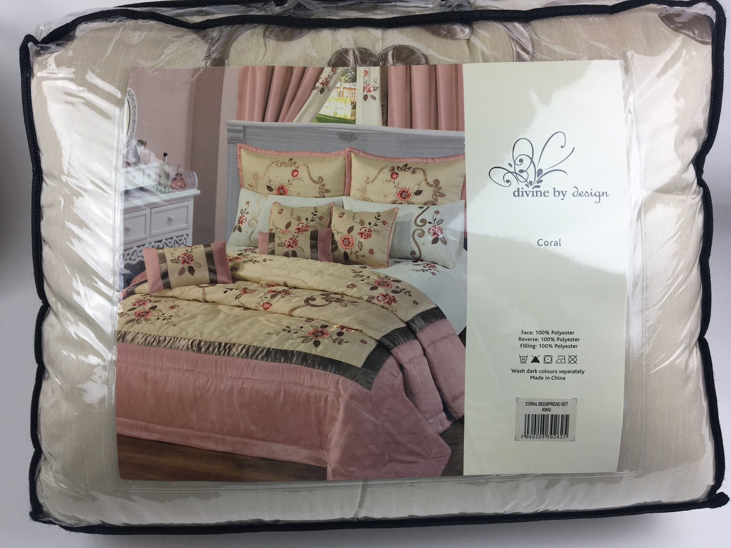 Coral Bedspread Set