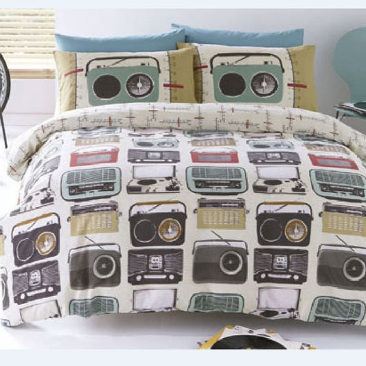 Airwaves Duvet Set by Hashtag Bedding