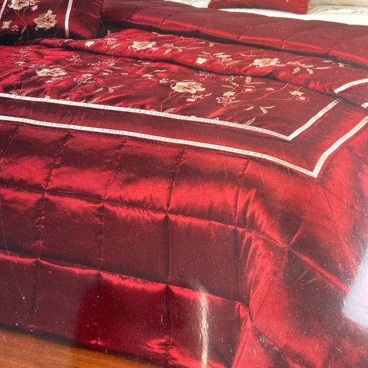 Salzburg Bedspread Set by Divine by Design