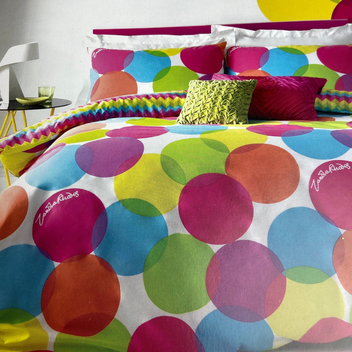 Cosmo Single Duvet Set by Zandra Rhodes
