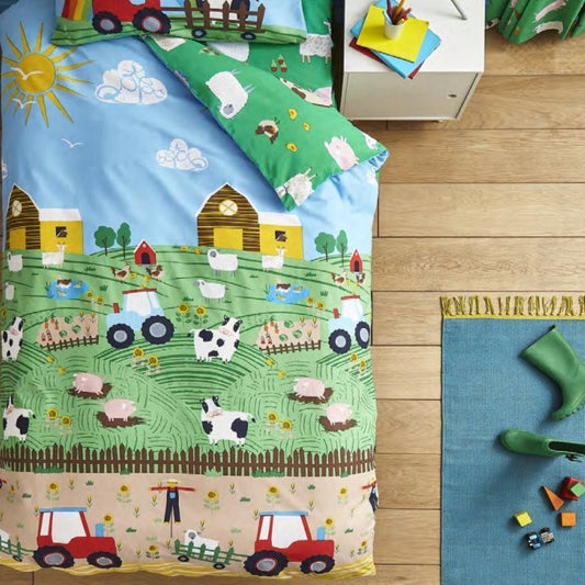 Farmyard Animals Duvet Set by Catherine Lansfield Kids