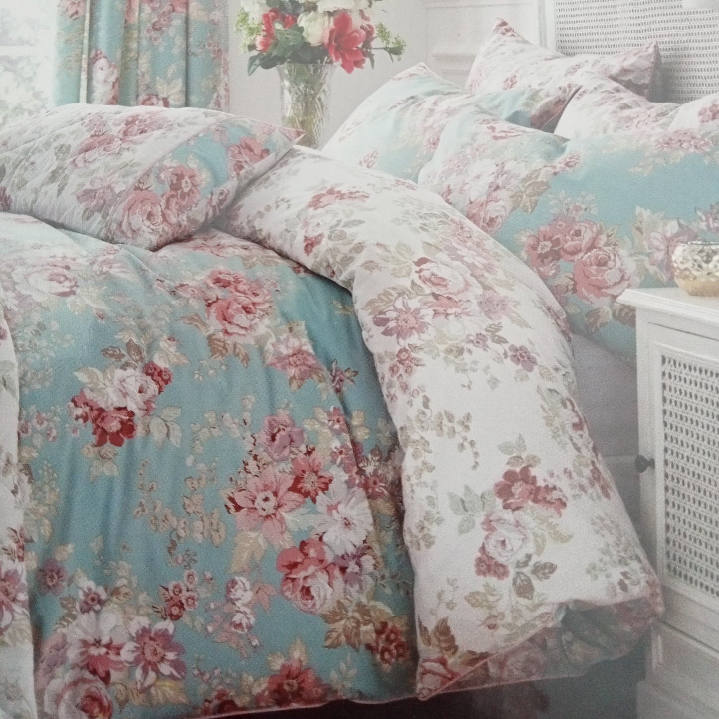 Country Floral Duvet Set by Dorma