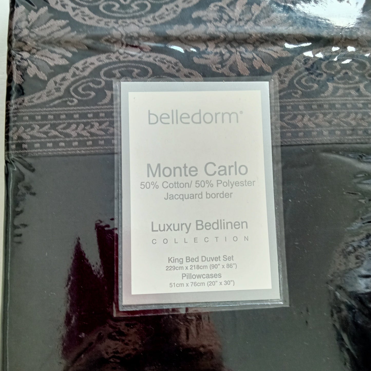 Monte Carlo Duvet Set by Belledorm