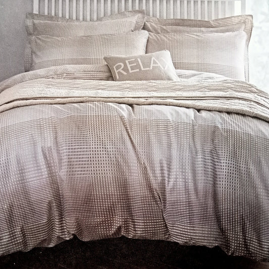 Check Duvet Set by Bianca