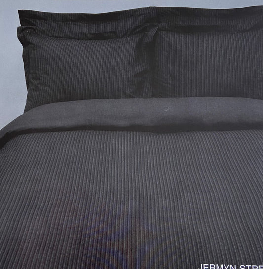 Jermyn Street Duvet Set by Ravage for Vandyck