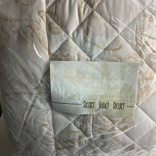 Tamsyn Quilted Bedthrow by Janet Reger