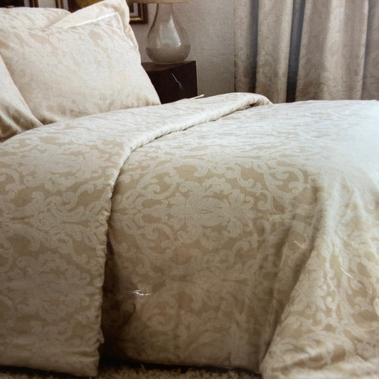 Waltham Quilted Bedspread by Belledorm