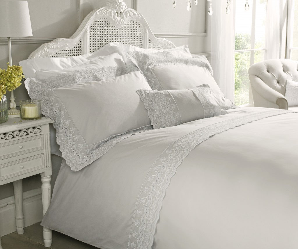 Aimee Duvet Cover & Pillowcases by Holly Willoughby