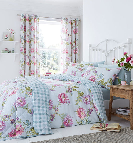 Chrysanthemum Check Duvet Set by Catherine Lansfield