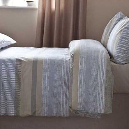 Dash Duvet Set by Belledorm