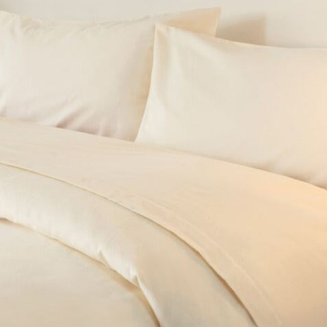 Flannelette Fitted Sheet by Belledorm - 100% Brushed Cotton