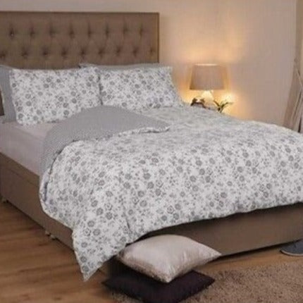 Park Lane Duvet Set by Taylor & Domingues