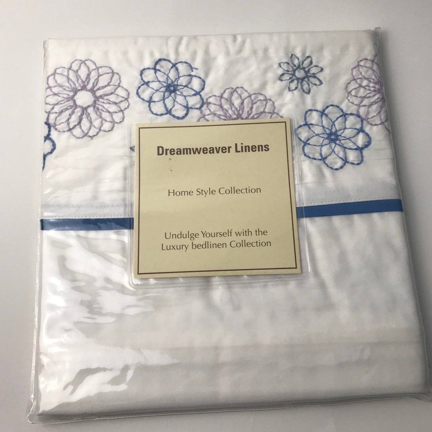 Dahlia Flat Sheet by Dreamweaver Linens