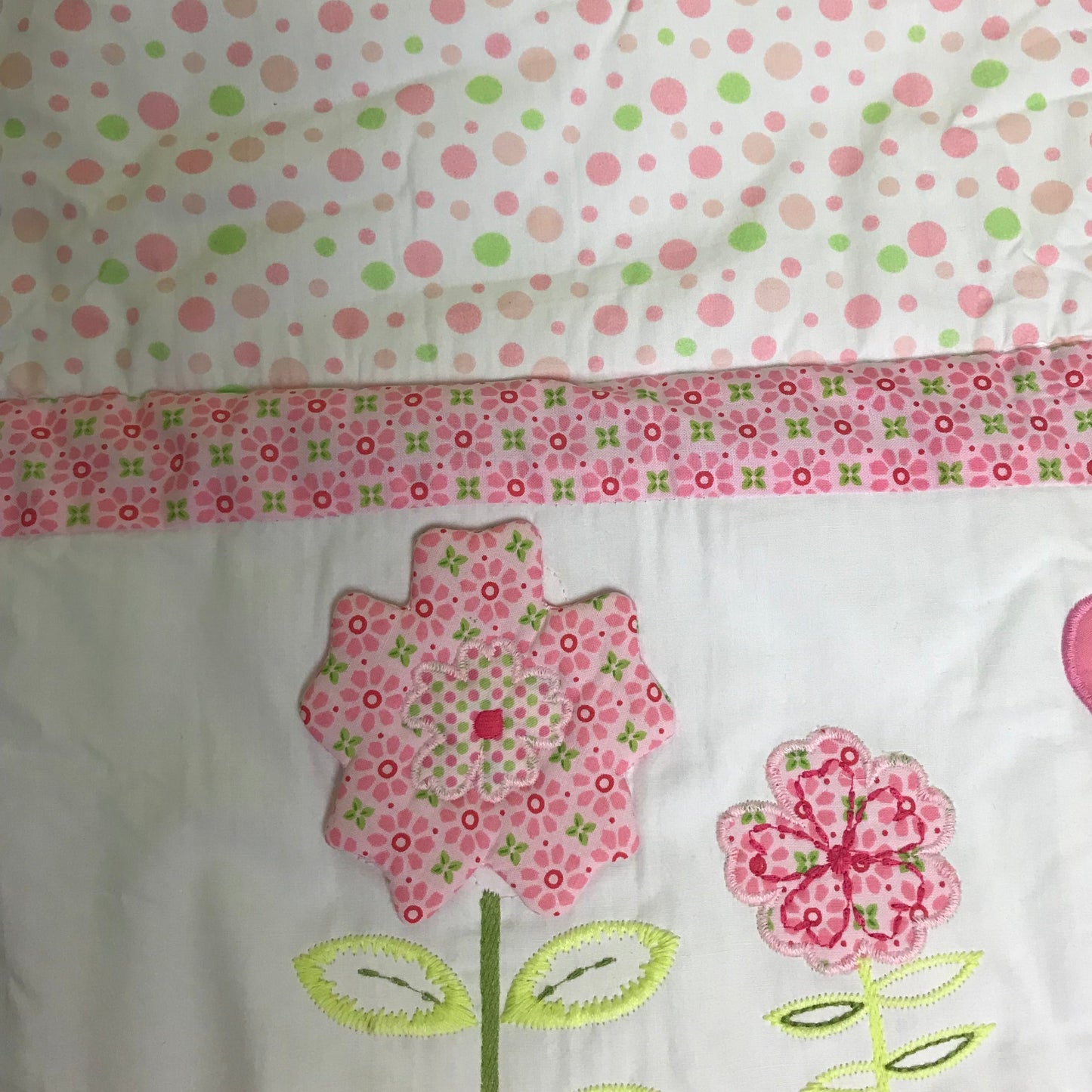 Flutterby Cot Quilt by Walton Baby